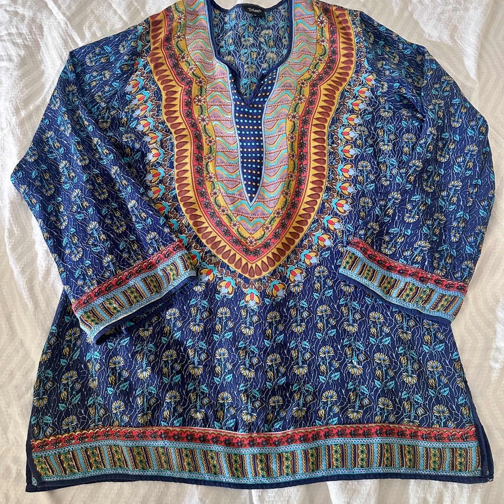 TOLANI Silk Floral Long Sleeve Lightweight Tunic Top Size L Boho Resort Coastal